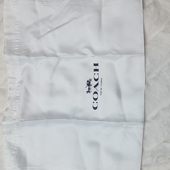 NWT Coach Pillow Tabby 18 Black - Picture 7 of 8